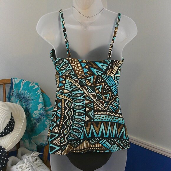 Ann Cole Convertable Tankini Swimsuit Top - Picture 6 of 13